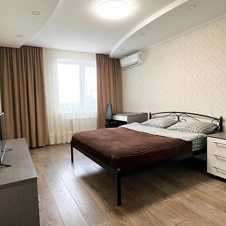 Апартаменты 0147 New Flat Near Airport Zhulyany Sofievskaya Borshchagovka Киев Экстерьер фото